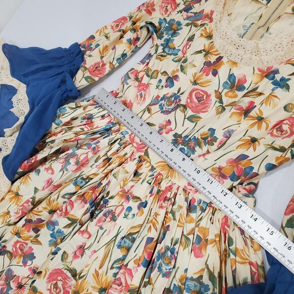 Vintage Floral Prairie Maxi Dress Small Medieval Full Skirt Bell Sleeves Cream - Picture 7 of 11